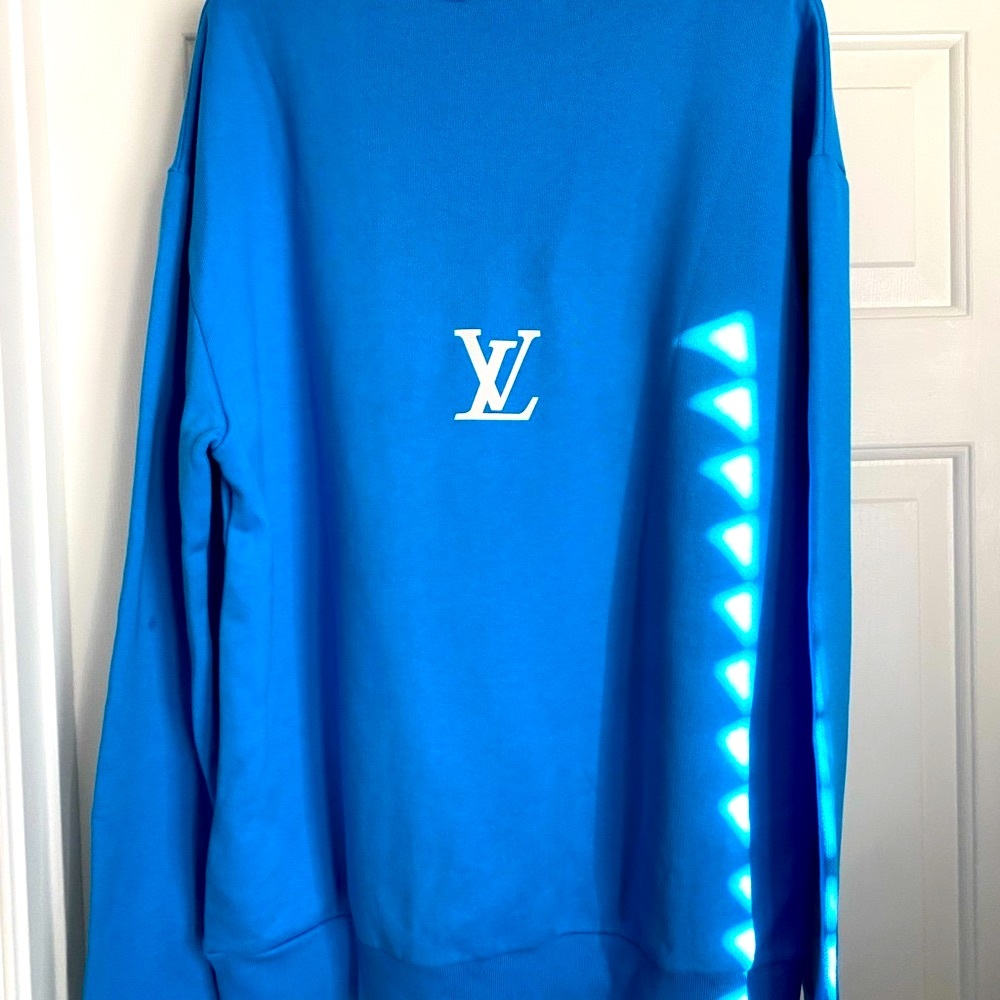 New Blue Louis Vuitton Lightweight Crewneck Sweatshirt(COA) - Picture 3 of 5